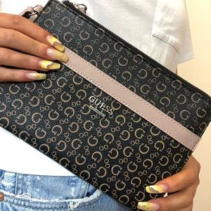 Guess Pouch/Wristlet